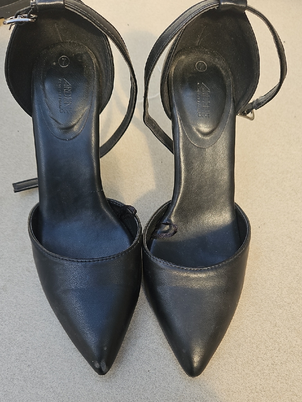 ARDENE  Comfort Foam